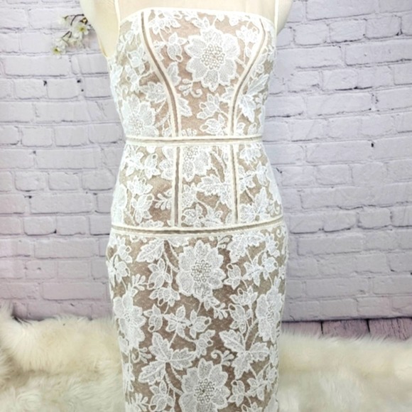 TRINA TURK SHEER FRONT LACE MINI WHITE/ NUDE SLEVEELESS DRESS SZ 2 - Picture 10 of 12